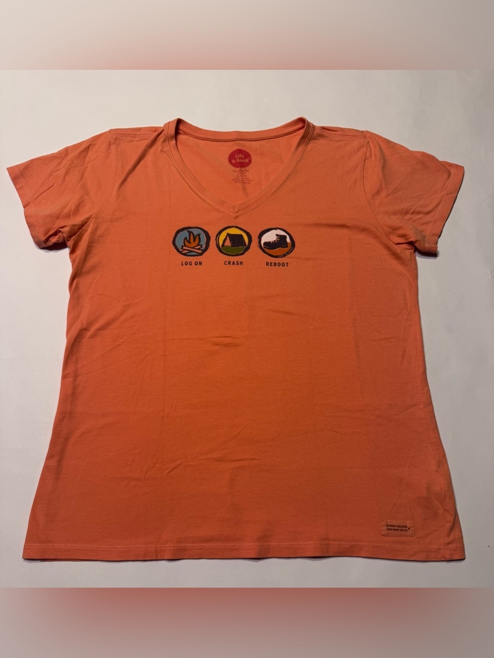 Life Is Good Classic Fit Camper Fire Tent Large Women’s Orange